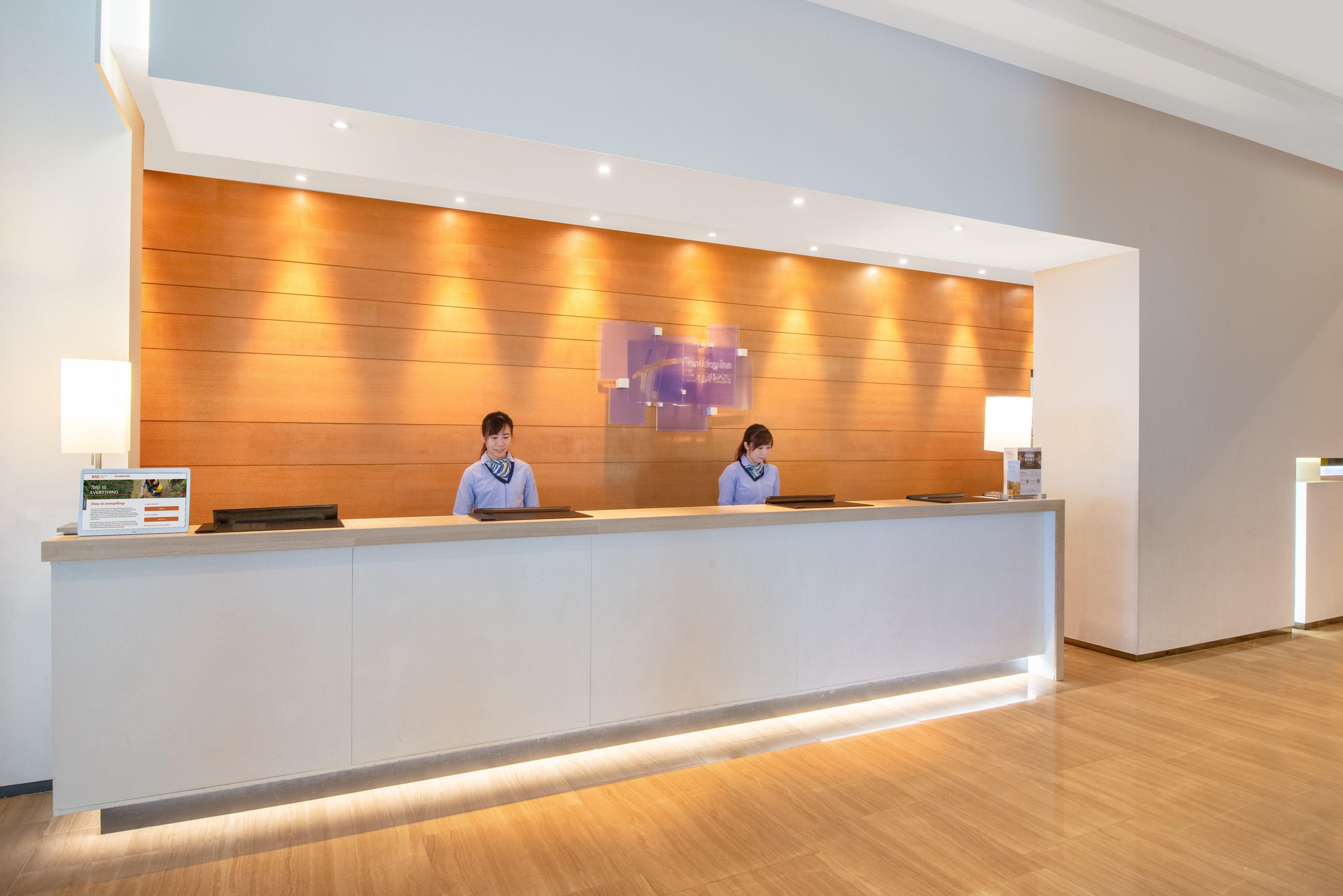 Holiday Inn Express Hong Kong Kowloon East, An Ihg Hotel Esterno foto